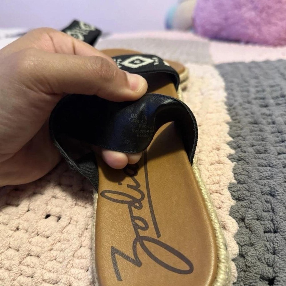 Zodiac Women's Sandals Size 7.5 - Picture 3 of 3